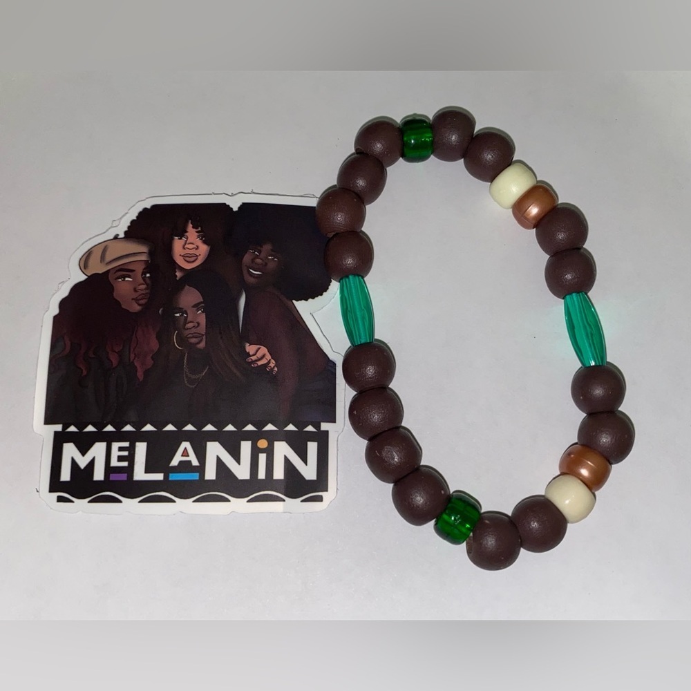 Beaded Bracelet - Brown and Green - Picture 2 of 2
